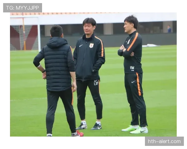 英格兰队阵容磨合持续调整,近期热身赛表现反映攻击线波动 英格兰队阵容磨合持续调整,近期热身赛表现反映攻击线波动